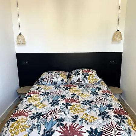 Chez Marlene Vieil Antibes, Quartier Sympa Et Dynamique, Clim, Balcon * Antibes