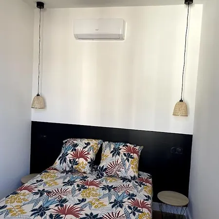 Apartment Chez Marlene Vieil Antibes, Quartier Sympa Et Dynamique, Clim, Balcon Antibes