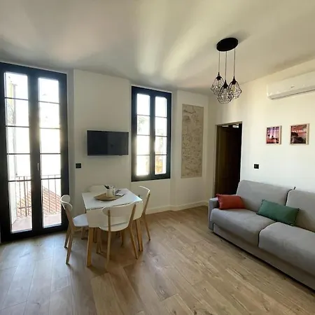 Apartment Chez Marlene Vieil Antibes, Quartier Sympa Et Dynamique, Clim, Balcon *